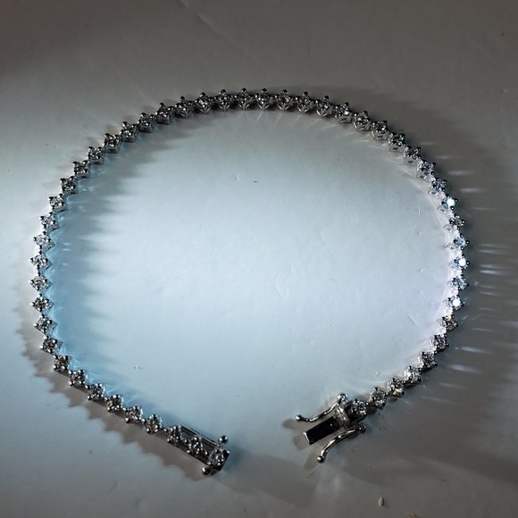 BRAND  NEW  DIAMOND TENNIS BRACELET 14K WHITE GOLD - Picture 7 of 12